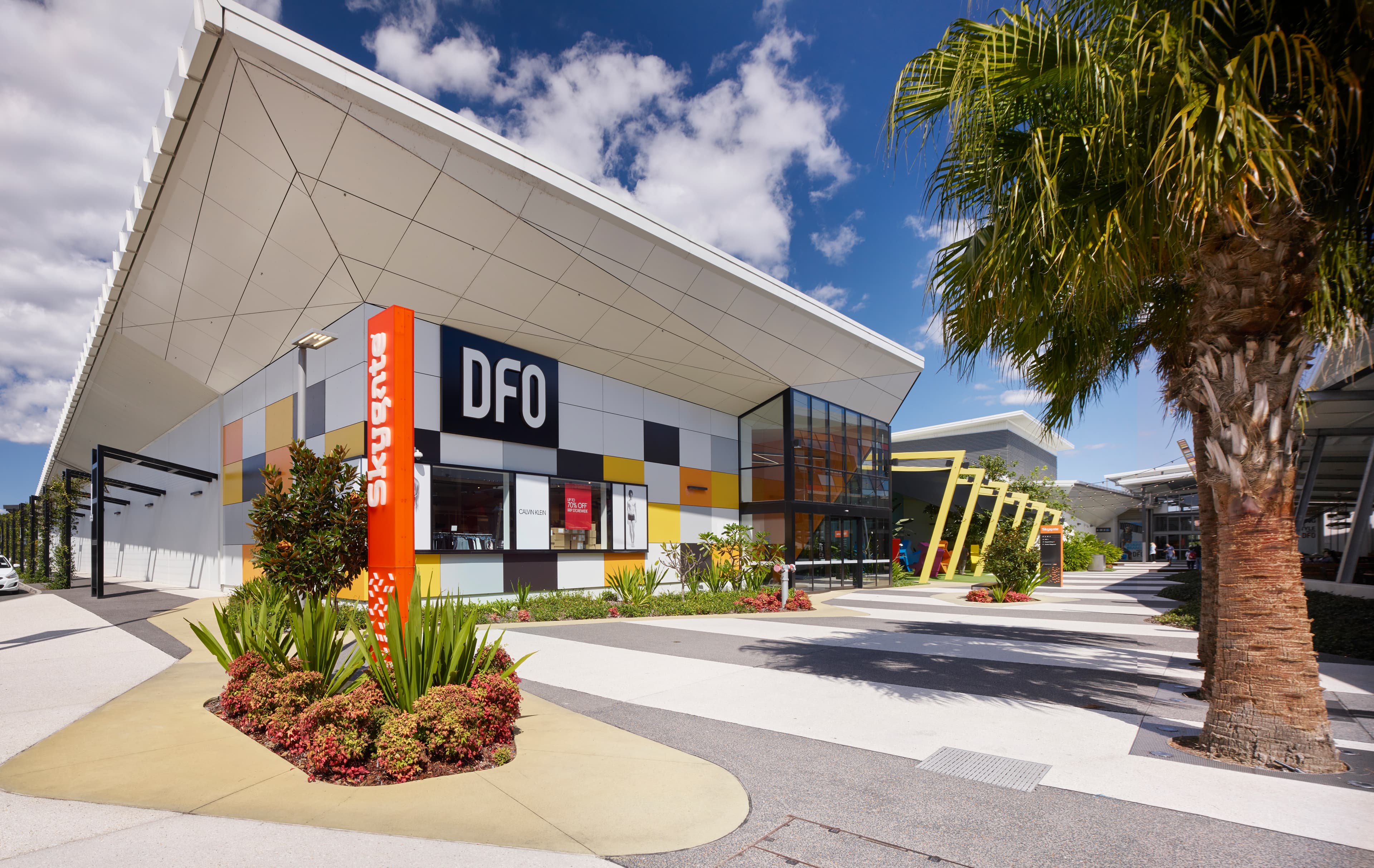 DFO Brisbane_exterior white